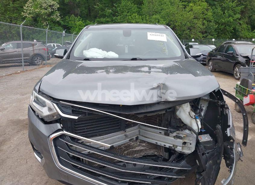 Photo 12 of 2019 Chevrolet Traverse 3LT (VIN 1GNEVHKW2KJ141731)