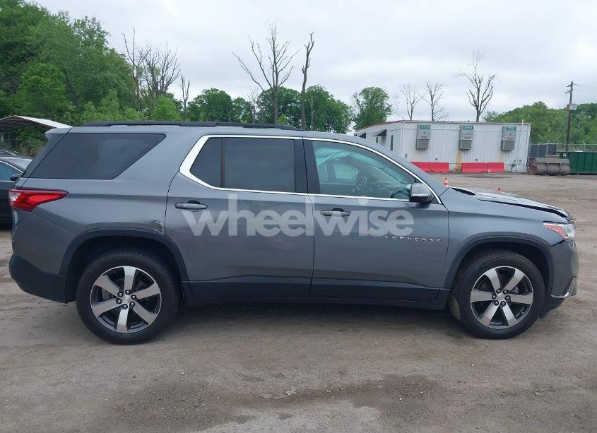 Photo 13 of 2019 Chevrolet Traverse 3LT (VIN 1GNEVHKW2KJ141731)