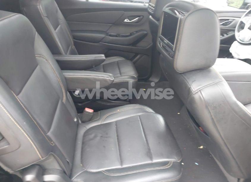 Photo 8 of 2019 Chevrolet Traverse 3LT (VIN 1GNEVHKW2KJ141731)