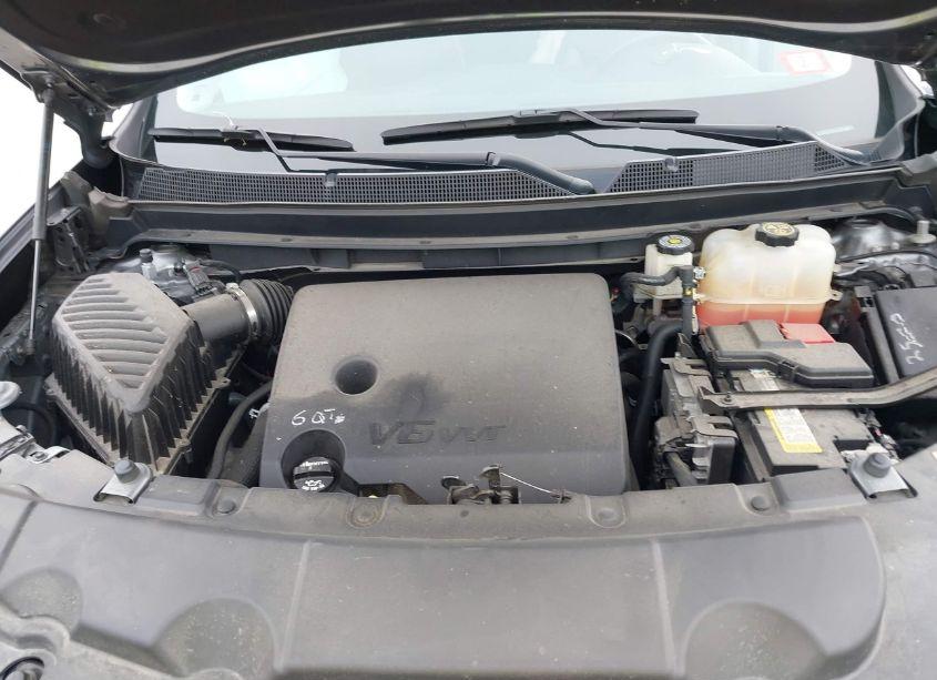 Photo 10 of 2019 Chevrolet Traverse 3LT (VIN 1GNEVHKW2KJ270083)