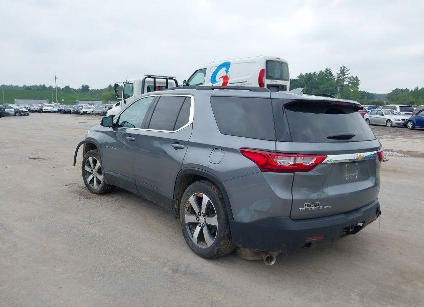 Photo 3 of 2019 Chevrolet Traverse 3LT (VIN 1GNEVHKW2KJ270083)