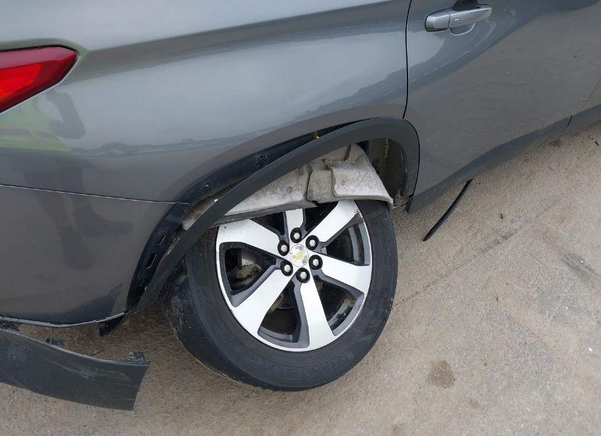 Photo 6 of 2019 Chevrolet Traverse 3LT (VIN 1GNEVHKW2KJ270083)