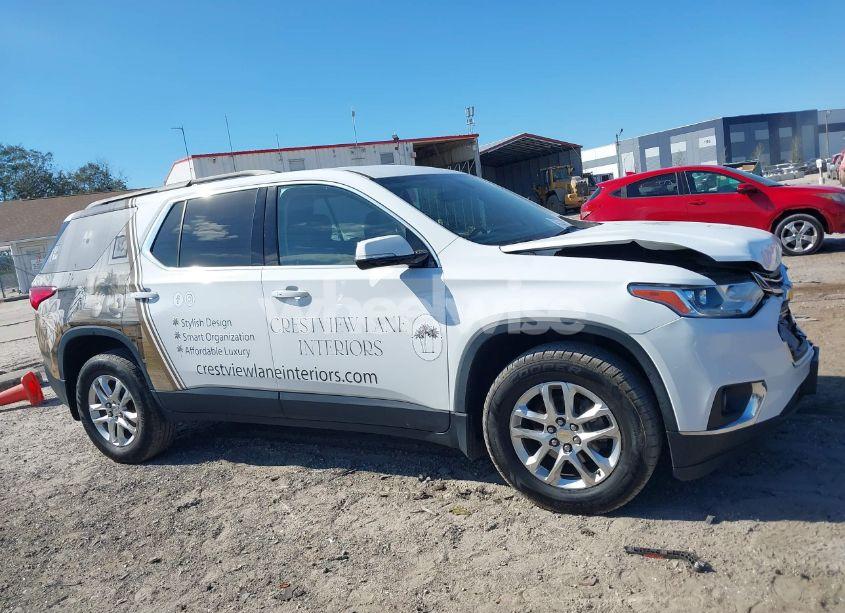 Photo 13 of 2019 Chevrolet Traverse 3LT (VIN 1GNEVHKW2KJ306743)