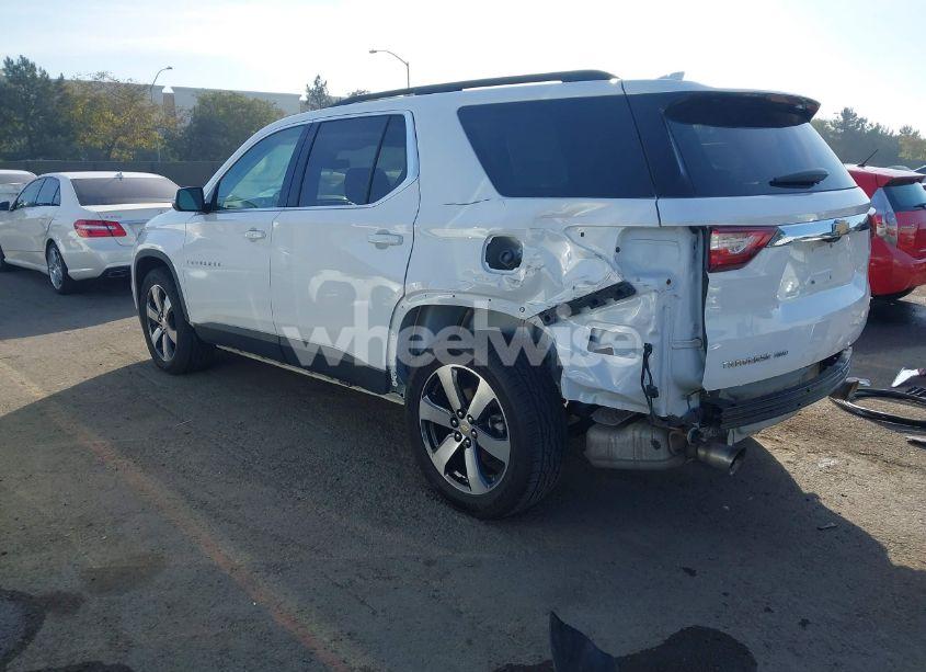 Photo 3 of 2020 Chevrolet Traverse AWD LT LEATHER (VIN 1GNEVHKW2LJ107614)