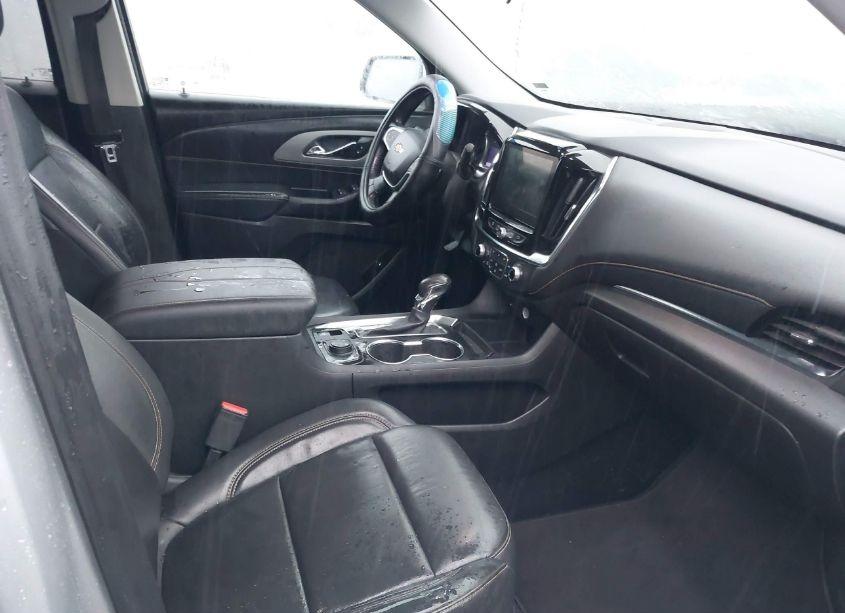 Photo 5 of 2021 Chevrolet Traverse AWD LT LEATHER (VIN 1GNEVHKW2MJ227365)