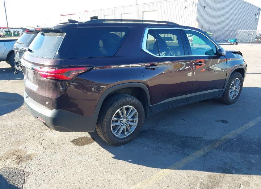 Photo 4 of 2022 Chevrolet Traverse AWD LT LEATHER (VIN 1GNEVHKW2NJ110953)
