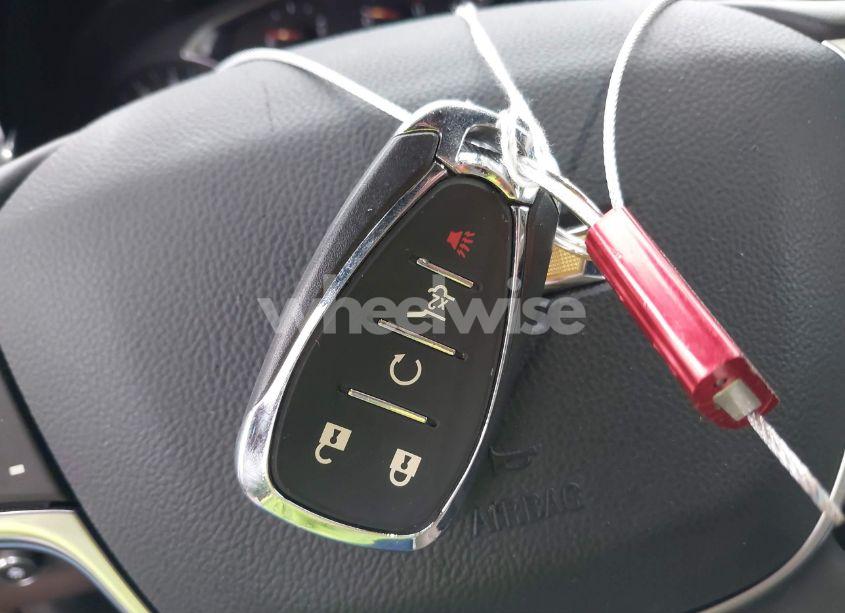 Photo 11 of 2023 Chevrolet Traverse AWD LT LEATHER (VIN 1GNEVHKW2PJ241268)