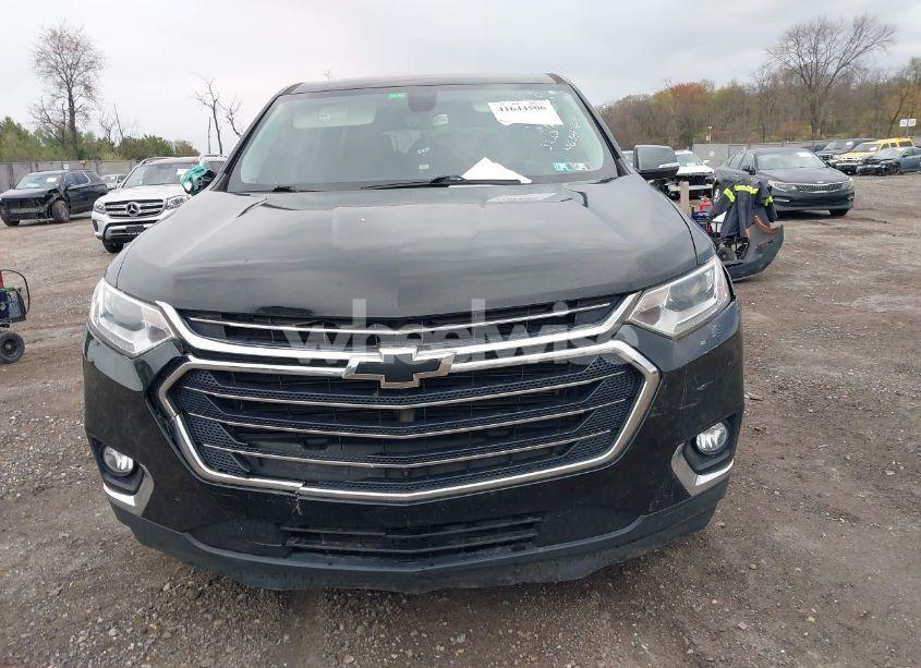 Photo 11 of 2018 Chevrolet Traverse 3LT (VIN 1GNEVHKW3JJ144443)