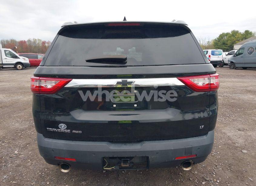 Photo 15 of 2018 Chevrolet Traverse 3LT (VIN 1GNEVHKW3JJ144443)