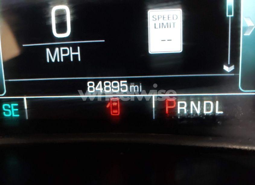 Photo 15 of 2018 Chevrolet Traverse 3LT (VIN 1GNEVHKW3JJ193500)