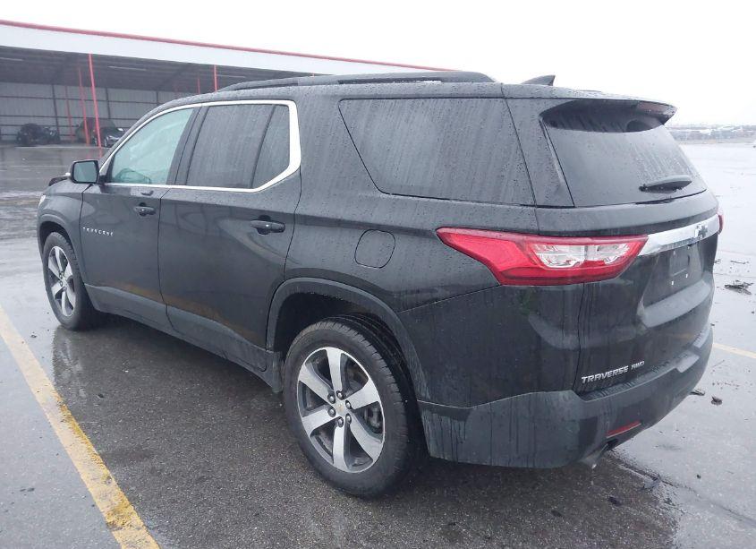 Photo 3 of 2019 Chevrolet Traverse 3LT (VIN 1GNEVHKW3KJ168338)