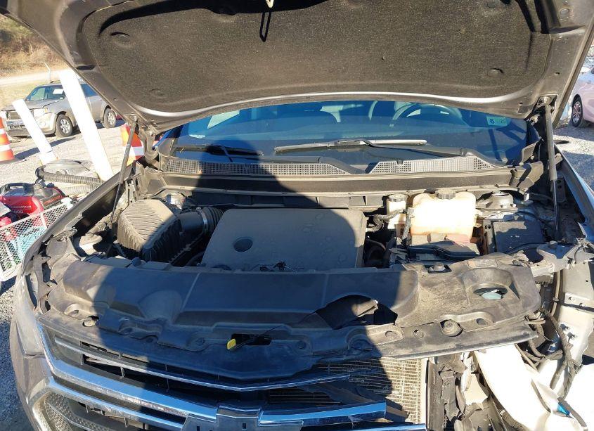 Photo 10 of 2019 Chevrolet Traverse 3LT (VIN 1GNEVHKW3KJ306590)