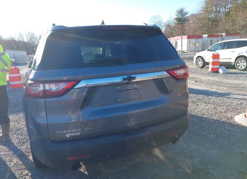 Photo 16 of 2019 Chevrolet Traverse 3LT (VIN 1GNEVHKW3KJ306590)