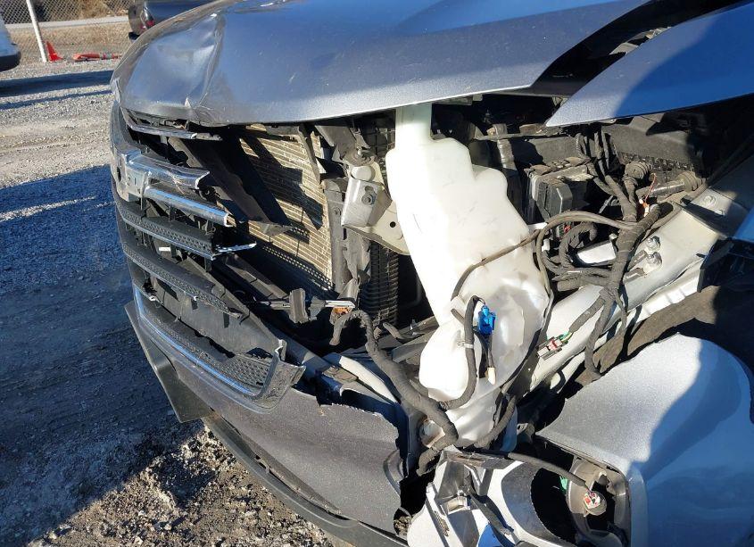 Photo 17 of 2019 Chevrolet Traverse 3LT (VIN 1GNEVHKW3KJ306590)