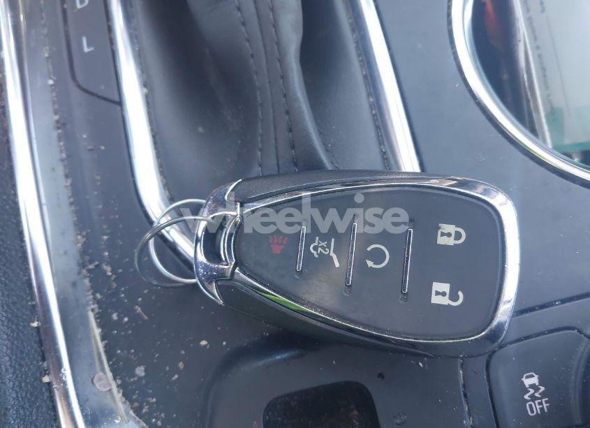 Photo 11 of 2021 Chevrolet Traverse AWD LT LEATHER (VIN 1GNEVHKW3MJ151106)