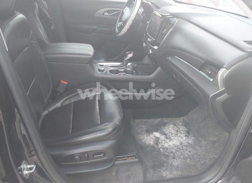 Photo 5 of 2021 Chevrolet Traverse AWD LT LEATHER (VIN 1GNEVHKW3MJ154300)