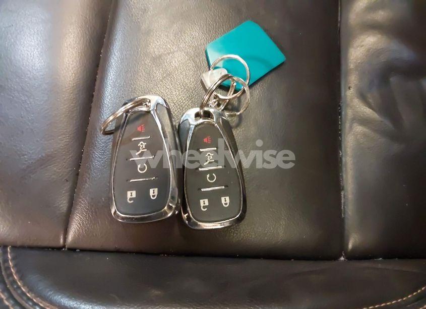 Photo 11 of 2018 Chevrolet Traverse 3LT (VIN 1GNEVHKW4JJ167519)