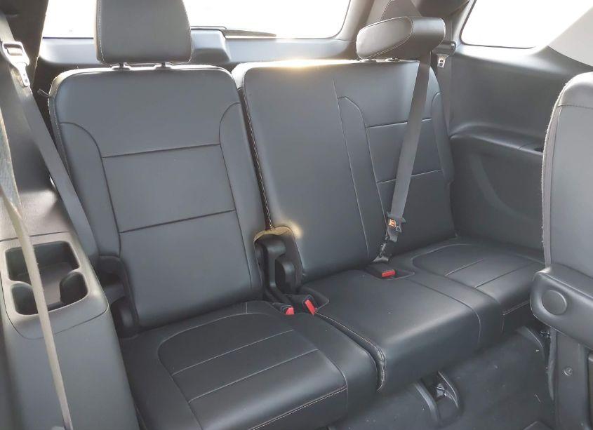 Photo 17 of 2018 Chevrolet Traverse 3LT (VIN 1GNEVHKW4JJ223250)