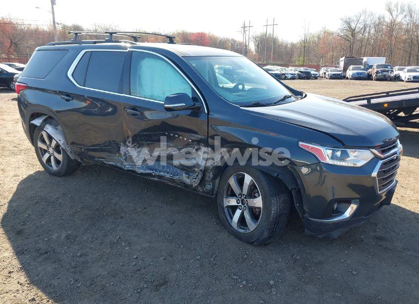 2019 Chevrolet Traverse 3LT (VIN 1GNEVHKW4KJ138829) main photo