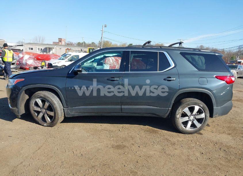 Photo 14 of 2019 Chevrolet Traverse 3LT (VIN 1GNEVHKW4KJ138829)
