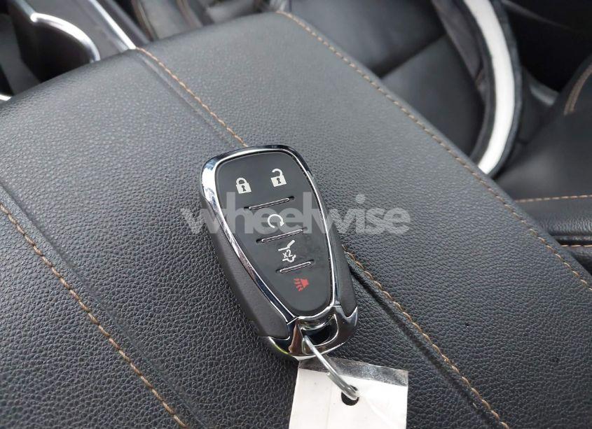 Photo 11 of 2021 Chevrolet Traverse AWD LT LEATHER (VIN 1GNEVHKW4MJ211443)