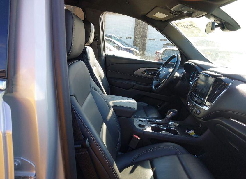 Photo 5 of 2022 Chevrolet Traverse AWD LT LEATHER (VIN 1GNEVHKW4NJ112915)
