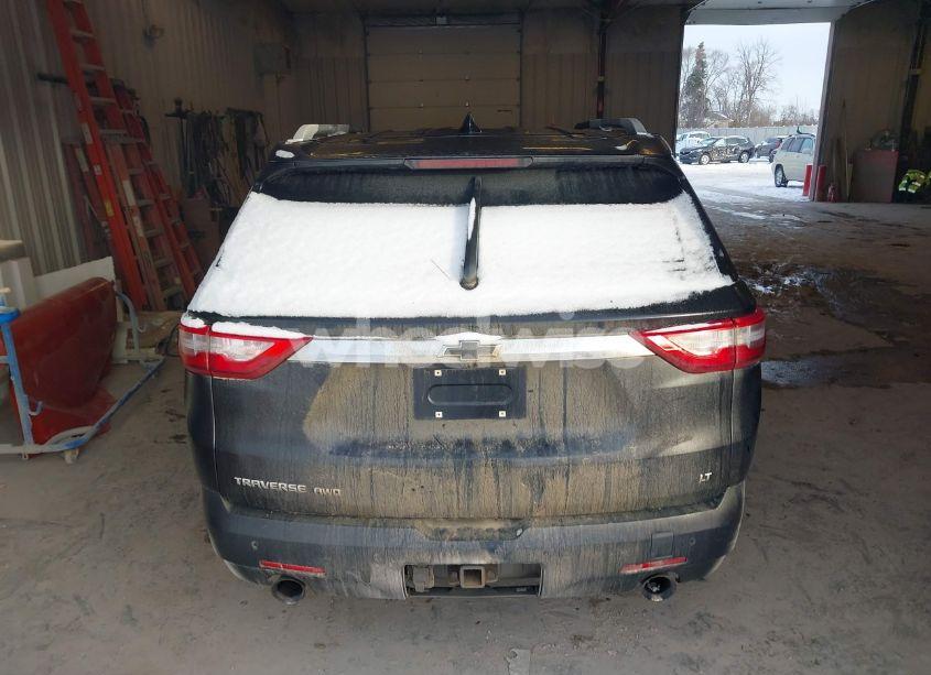 Photo 16 of 2018 Chevrolet Traverse 3LT (VIN 1GNEVHKW5JJ215903)