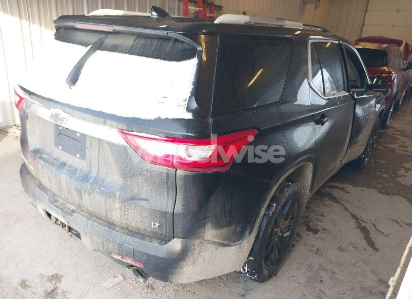 Photo 4 of 2018 Chevrolet Traverse 3LT (VIN 1GNEVHKW5JJ215903)