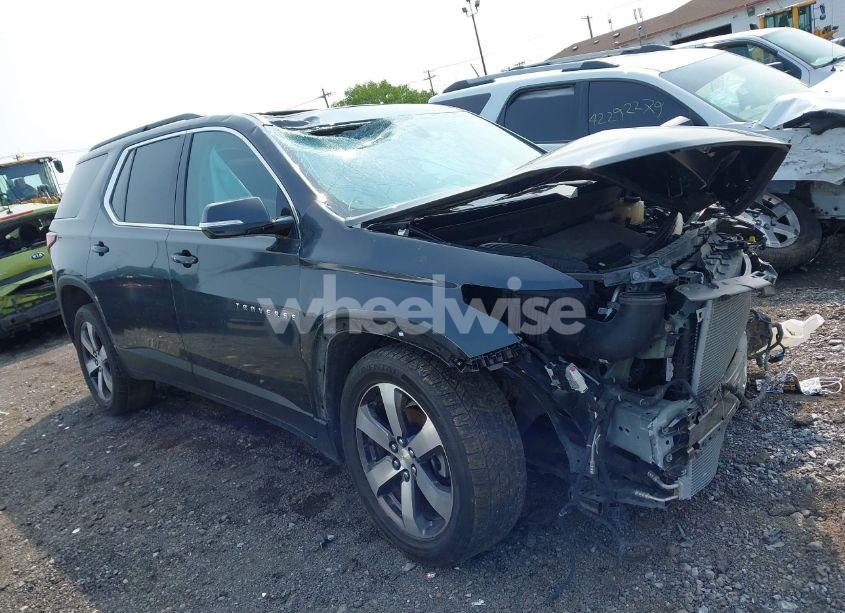 2019 Chevrolet Traverse 3LT (VIN 1GNEVHKW5KJ121649) main photo