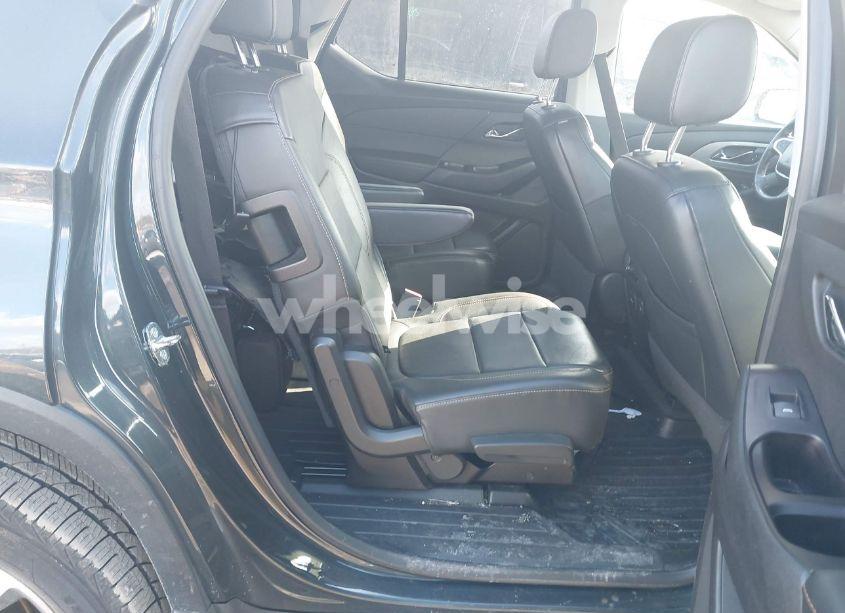 Photo 8 of 2019 Chevrolet Traverse 3LT (VIN 1GNEVHKW5KJ320670)