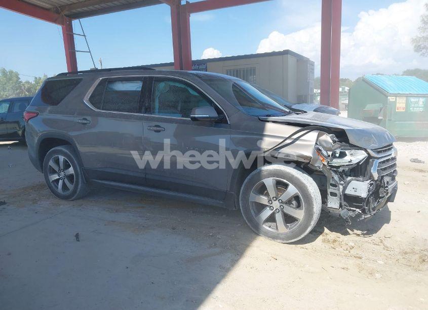 Photo 13 of 2019 Chevrolet Traverse 3LT (VIN 1GNEVHKW6KJ209643)