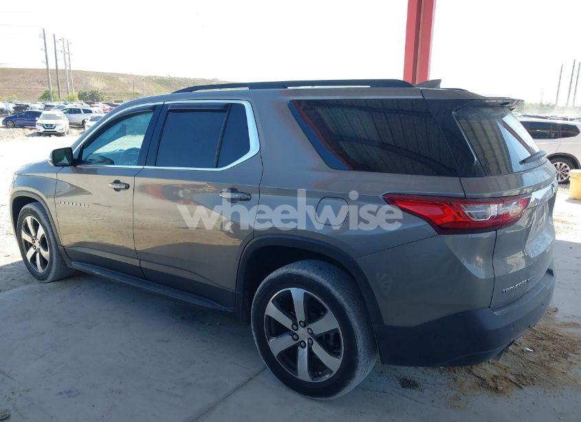 Photo 14 of 2019 Chevrolet Traverse 3LT (VIN 1GNEVHKW6KJ209643)