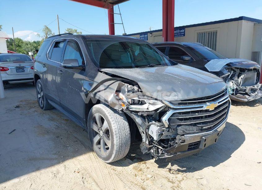 Photo 6 of 2019 Chevrolet Traverse 3LT (VIN 1GNEVHKW6KJ209643)