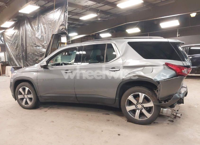 Photo 14 of 2019 Chevrolet Traverse 3LT (VIN 1GNEVHKW6KJ318541)