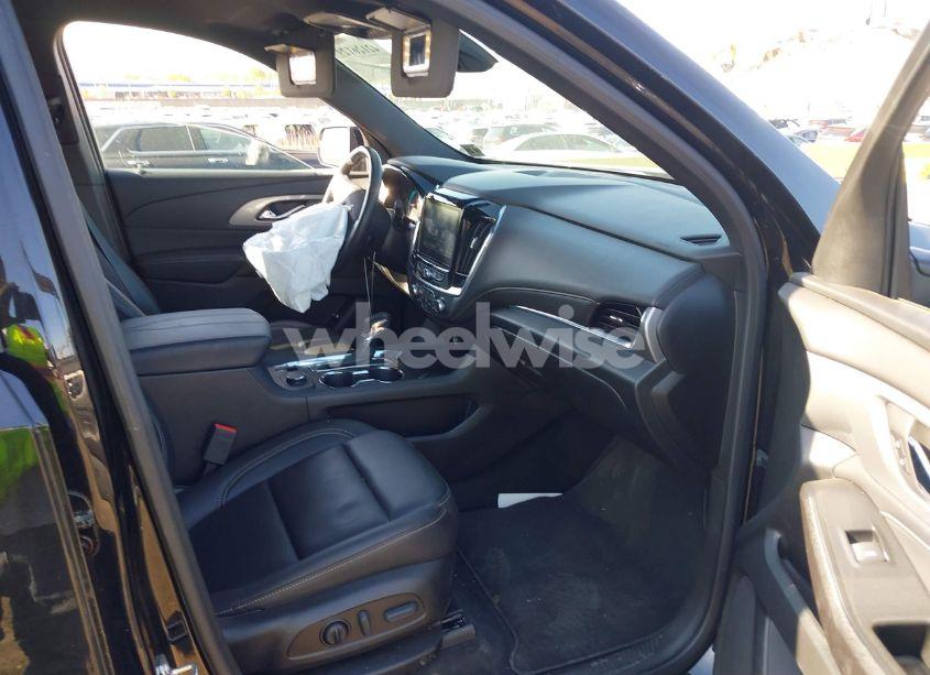 Photo 5 of 2023 Chevrolet Traverse AWD LT LEATHER (VIN 1GNEVHKW6PJ184282)