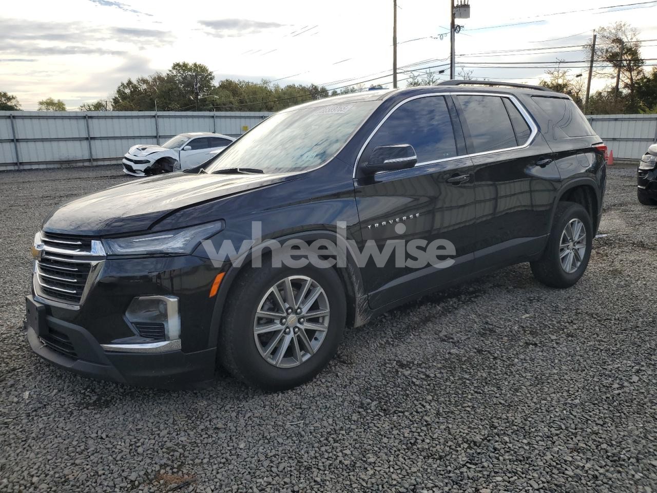 2023 CHEVROLET TRAVERSE LT (VIN 1GNEVHKW6PJ212193) main photo