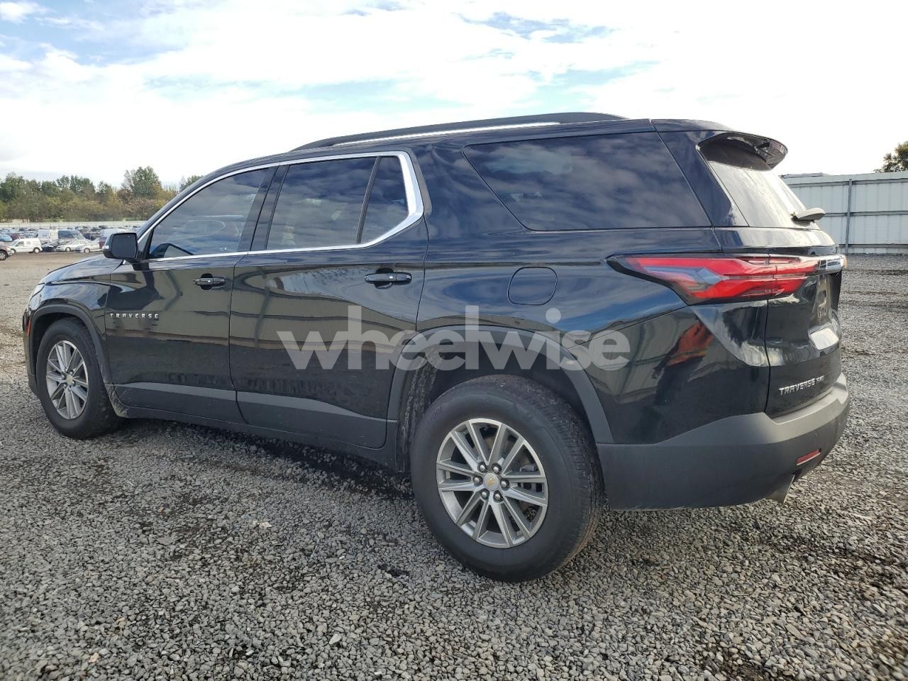 Photo 2 of 2023 CHEVROLET TRAVERSE LT (VIN 1GNEVHKW6PJ212193)