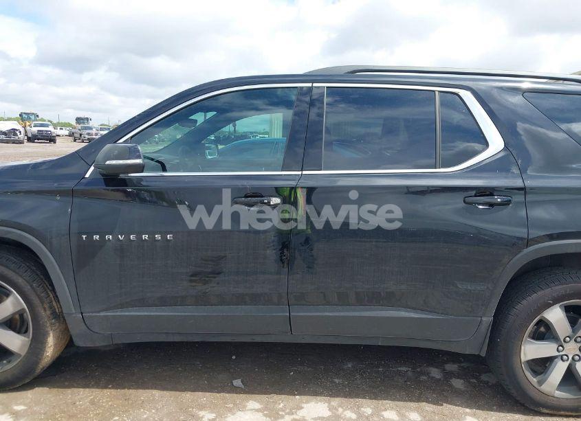 Photo 15 of 2023 Chevrolet Traverse AWD LT LEATHER (VIN 1GNEVHKW6PJ301147)