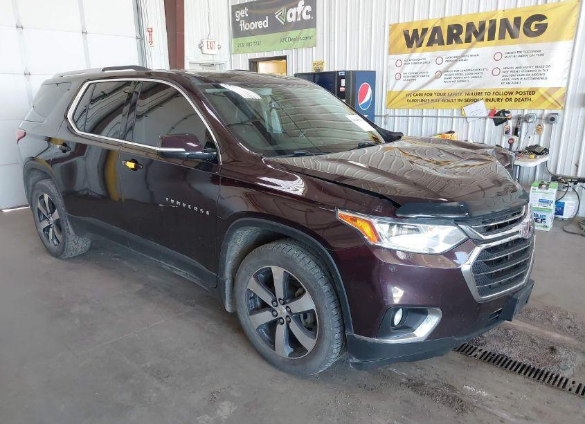 2018 Chevrolet Traverse 3LT (VIN 1GNEVHKW7JJ172259) main photo