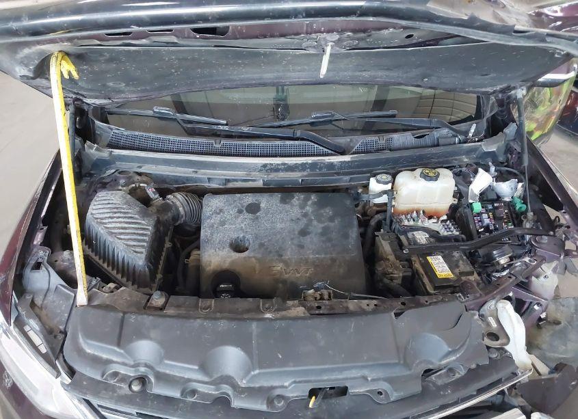 Photo 10 of 2018 Chevrolet Traverse 3LT (VIN 1GNEVHKW7JJ172259)