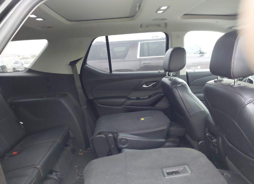 Photo 8 of 2018 Chevrolet Traverse 3LT (VIN 1GNEVHKW7JJ215854)