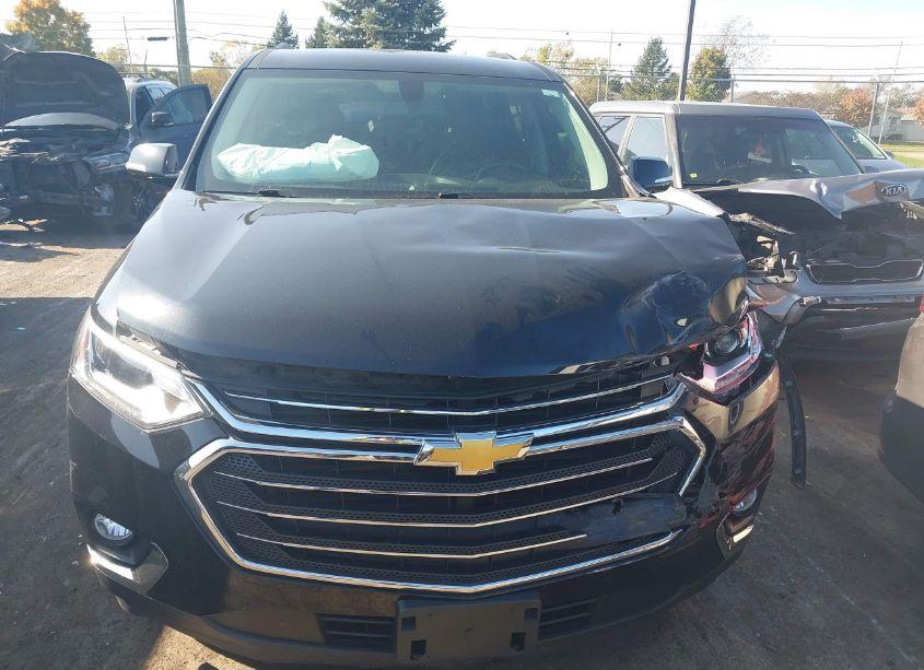 Photo 12 of 2019 Chevrolet Traverse 3LT (VIN 1GNEVHKW7KJ229531)