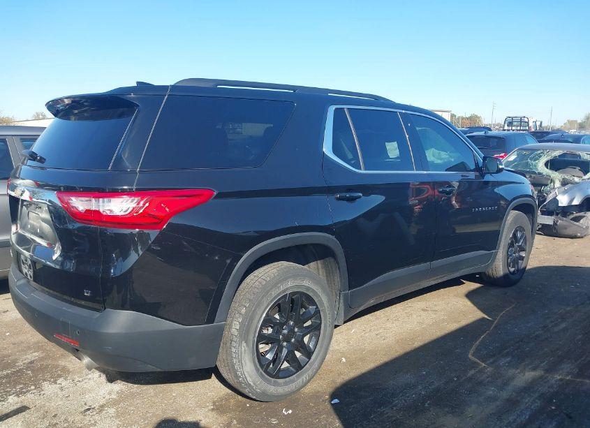 Photo 4 of 2019 Chevrolet Traverse 3LT (VIN 1GNEVHKW7KJ229531)