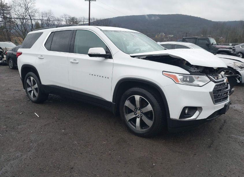 2020 Chevrolet Traverse AWD LT LEATHER (VIN 1GNEVHKW7LJ319750) main photo