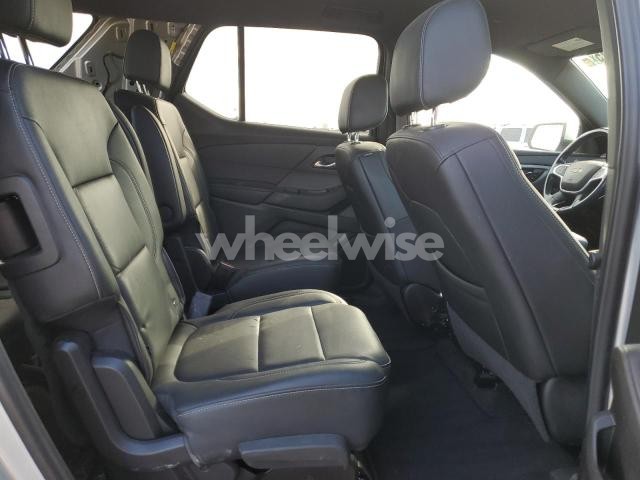 2022 CHEVROLET TRAVERSE LT (VIN 1GNEVHKW7NJ112858) main photo