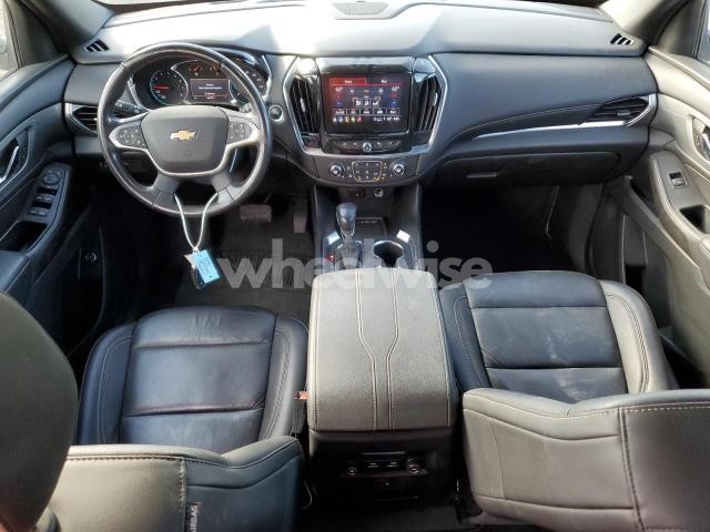 Photo 10 of 2022 CHEVROLET TRAVERSE LT (VIN 1GNEVHKW7NJ112858)