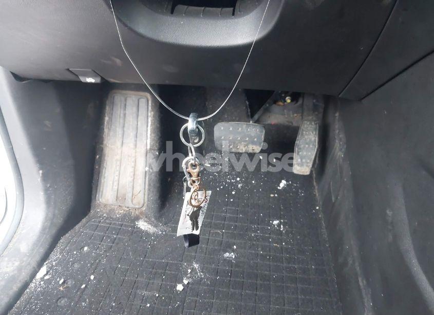 Photo 11 of 2018 Chevrolet Traverse 3LT (VIN 1GNEVHKW8JJ134412)