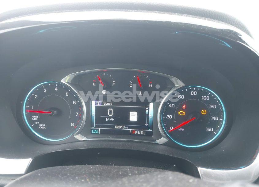 Photo 7 of 2018 Chevrolet Traverse 3LT (VIN 1GNEVHKW8JJ134412)