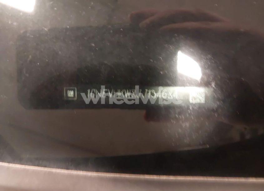 Photo 9 of 2018 Chevrolet Traverse 3LT (VIN 1GNEVHKW8JJ134684)