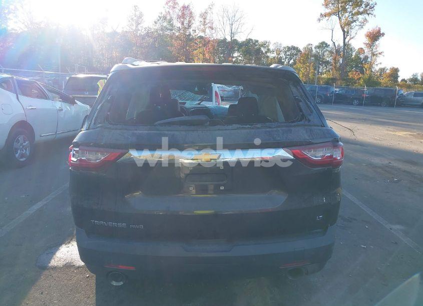 Photo 16 of 2018 Chevrolet Traverse 3LT (VIN 1GNEVHKW9JJ196398)